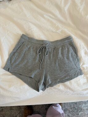 ALO Yoga Light Gray Lounge Shorts